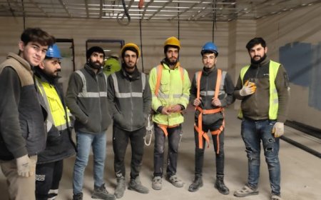 İZMİR ŞEHİR HASTANESİ ŞANTİYESİNDE GREV SONA ERDİ